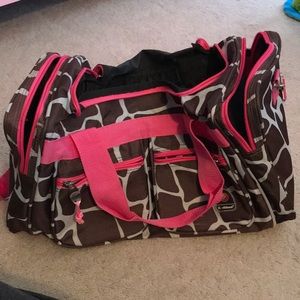 Rockland giraffe duffle bag